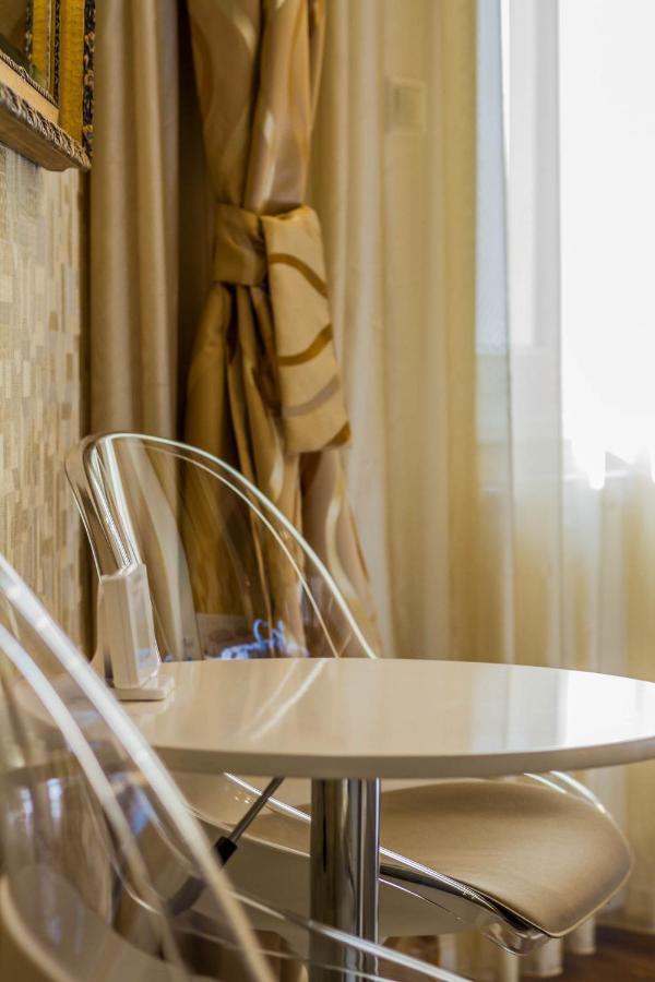 Chain Bridge Studio Apartment بودابست المظهر الخارجي الصورة