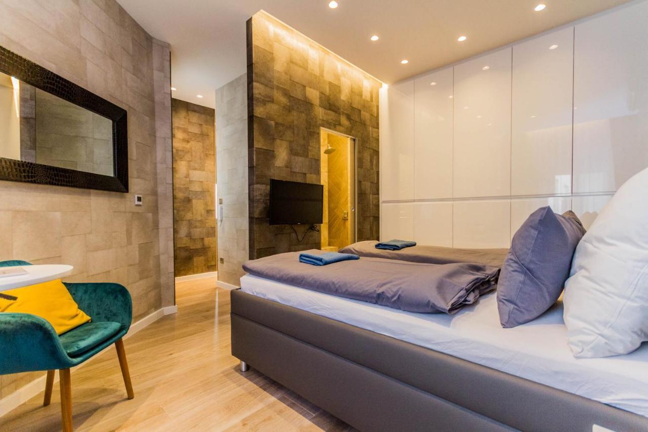 Chain Bridge Studio Apartment بودابست المظهر الخارجي الصورة