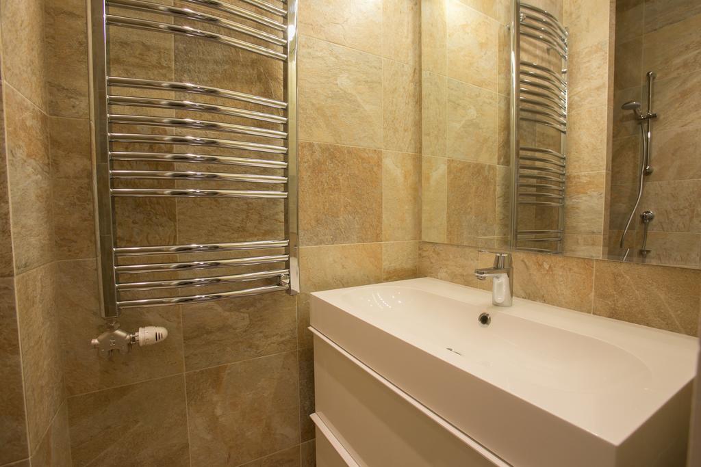 Chain Bridge Studio Apartment بودابست المظهر الخارجي الصورة