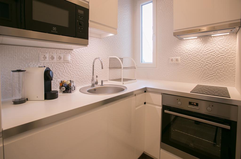 Chain Bridge Studio Apartment بودابست المظهر الخارجي الصورة