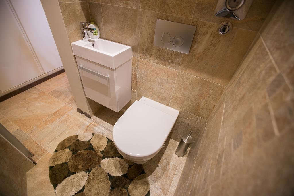 Chain Bridge Studio Apartment بودابست المظهر الخارجي الصورة